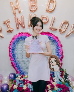 Paparwadee Chansamorn Instagram - Happy birthday to me 💖🎂✨ ขอให้ปีนี้เป็นปีที่ดีนะพิ้งค์พลอย. #28