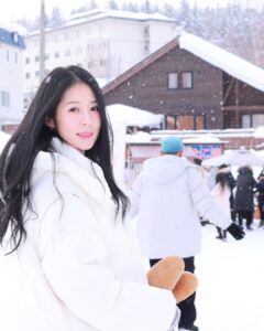 Actress Park Ki-ryang HD Photos and Wallpapers March 2025