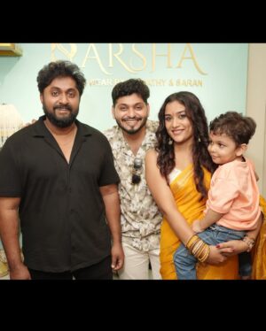 Parvathy R Krishna Instagram - We’re thrilled to announce that Parsha Western Wear is now open at Sasthamangalam junction! 🎉 A huge thank you to @dhyansreenivasan chetta for gracing our inauguration! ❤️ To celebrate, we’re offering 10% discount on every piece! Plus, be the first to explore our brand-new collections launched today! Visit us now and explore our new collections❤️