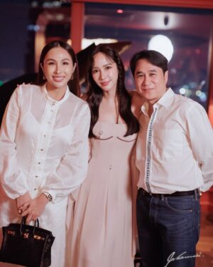 Patchrapa Chaichua Instagram - เป็นวันเกิดที่เดินเยอะที่สุด รูปก็เยอะที่สุด (รูปเพื่อนนะ😃) ดีใจที่ทุกคนสนุกนะจ๊ะ ❤️