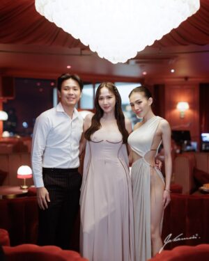 Patchrapa Chaichua Instagram - เป็นวันเกิดที่เดินเยอะที่สุด รูปก็เยอะที่สุด (รูปเพื่อนนะ😃) ดีใจที่ทุกคนสนุกนะจ๊ะ ❤️