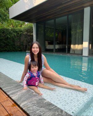 Patricia Tanchanok Good Instagram - Mummy’s little bestie 🌞🫧🧉🏖️