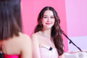 Patricia Tanchanok Good Instagram - Honoured to have been a part of ‘Women’s Agenda Talks’ for Central International Women’s Day 2025 ☺️💗✨🎀 

#SHEPOSSIBLE2025 ร่วมเฉลิมฉลองในทุกสิ่งที่คุณเป็น ตั้งแต่วันที่ 5 - 31 มีนาคม 2568 ณ เซ็นทรัลชิดลม 📍 

#CentralDepartmentStore #CentralInternationalWomensDay2025
#วันสตรีสากล #Praewmag