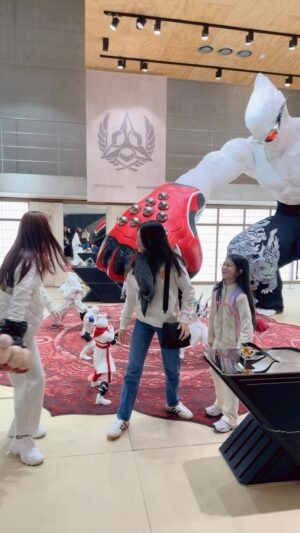 Phiyada Jutharattanakul Instagram - เริ่มทัวร์#เกาหลี 👧🏻👧🏻👧🏻👩🏻👩🏻🇰🇷💋 หนาวมากก🥰🤘🏼