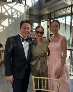 Phiyada Jutharattanakul Instagram - ยินดีกับ @bonitarendell และ Justin ❤️ ด้วยนะคะ รู้จักกันมาตั้งแต่เด็กๆ ตอนนี้ แต่งงานแล้ว 😘 ต่อไป มีน้องนะคะ พี่นาวารออยู่น้า รักทั้งครอบครัวเลยค่า❤️ ซ้อมๆๆงานพี่เล็ก กับพี่เจนนี่ไปในตัวนะคะ💋😋