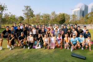 Pitchapa Phanthumchinda Instagram - วันแรกของบ้านเล็กๆหลังนี้ @fullhouse.wellnessclub อบอุ่นและอบอวลไปด้วย เอนเนอจี้ แพสชั่น ความตั้งใจ และรอยยิ้มที่สดใสของทุกคนเต็มไปหมด 🏃🏻🧘🏻‍♀️✨ พวกเรา @pt.longrundo @ployptk และแพร์ อยากขอบคุณทุกคนจากหัวใจเลยนะคะ ที่เพื่อนๆมาดูแลร่างกายจิตใจและแชร์พลังงานดีดีให้กันและกันตั้งแต่เช้า เป็นการสตาร์ทต้นวีคที่ฟิตปึ๋งปั๋งสุขหัวใจสุดสุด ได้เจอคนที่สนใจอะไรคล้ายๆกัน ได้เจอเพื่อนใหม่ๆ vibes ดีๆ น่ารักๆ ชอบมากที่สุดเลยยย อาทิตย์หน้าใครอยากมาวิ่งกับโค้ช ทำแมทพิลาทีส และผ่อนคลายกับ Tibetan Sound Healing ไปด้วยกัน มาจอยกันได้นะคะเพื่อนๆ 🧡🧡🧡 #อนุบาลหัดวิ่ง #fullhousewellnessclub
