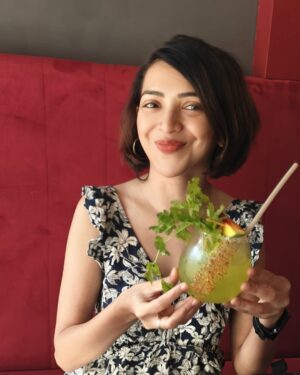 Plabita Borthakur Instagram - Had the best tacos ever! Spent a lovely afternoon at @pocolocotapasandbar with @kunjgutka. We went to catch up but ended up too busy stuffing ourselves- because the food was that good! Guess the catching up will have to wait. The drinks were just as refreshing!
Thank you @hellodspr 
.
.
.
.
.
.
.
.
#plabitaborthakur #mumbai #restaurant #mexicanfood #dineout #dayout #lifestyle #happiness #love #food