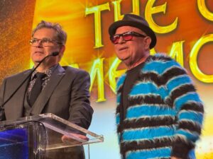 Pollyanna McIntosh Instagram - More delicious Walking Dead Family at @saturnawards including @scottmgimple @gnicotero @matthewaugustjeffers @aliciawitty @garretdillahunt @therealsonequa and this here brilliant lass @christianserratos 
My fella made everyone laugh as he presented on stage with @danagould and I got to present Best Thriller. #TheWalkingDeadTheOnesWhoLive won Best TV Presentation and a good time was had by all. ❤️✌️🤸‍♀️ Thank you #SaturnAwards for having us and nominating me and thank you to further #TWDFamily @trayswats for gorgeous makeup lewk. Was so good to spend time together. 😍😍😍