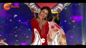 Pooja Murthy Instagram - Love and entertainment will be on cloud nine with the most adorable pairs!🥳💗

Watch #PremikulaMeghasandesam, March 1st, Saturday @ 9PM Only on #ZeeTelugu 💥

#PremikulaMeghasandesamOnZeeTelugu #ZeeTeluguPromo
@anchorravi_offl @imbhoomikaramesh @sangeetha_kalyankumar @rajeev_ravichandra @maahigouthami @rraghu_actor @vj_karam @anala.sushmitha @kalki.raja @pooja.murthy.official @swetha_reddy6 @rowdy_sidh