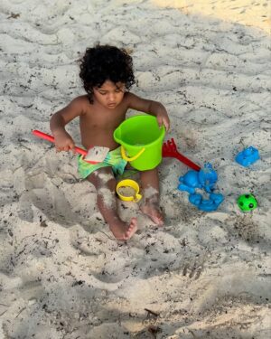 Pooja Ramachandran Instagram - In our element! 

#beachlifeisthebestlife☀️