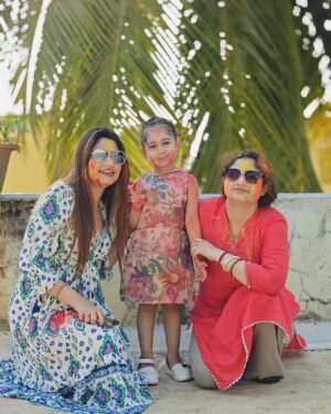 Poonam Mishra Instagram - “Family – where life begins, and love never ends.” ...
