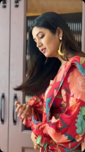 Actress Prajakta Mali HD Photos and Wallpapers March 2025