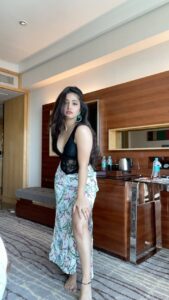 Pranali Ghogare Top 100 Instagram Photos and Posts
