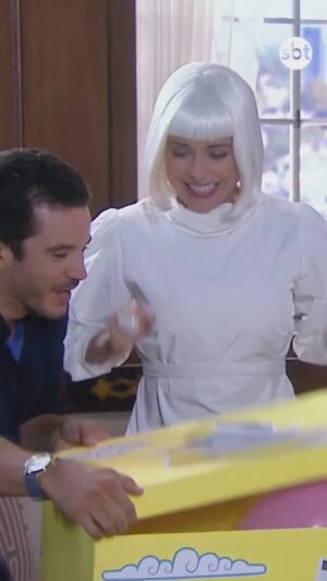 Priscila Sol Instagram - O melhor CHÁ REVELAÇÃO é o da Tia Peruca 🤣👩‍🍼🍼 

#carinhadeanjo #sbt #novelas #charevelacao