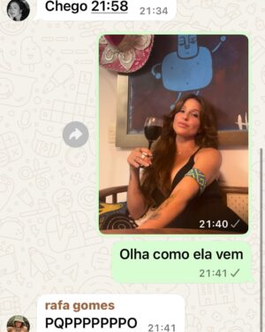 Priscila Sol Instagram - Redescobrindo a minha MULHER aos quase 45 anos e percebi que eu tô bem pra caramba, benza a Deusa ❤️‍🔥🌸✨

Mas além de alguns segredinhos do bem, minha dermatologistas tem arrasado muito @dranathalliagaudencio @dermato.alinebaptista 🫶