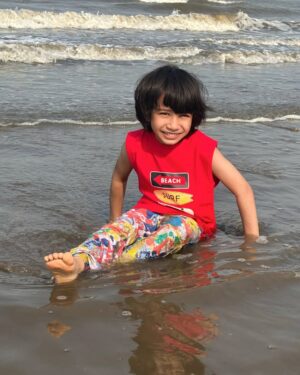 Priya Ahuja Instagram - #collaboration with @FirstcryIndia as Summers are here!
Summer means vacation time
Time to have fun and to travel 
So we have refreshed our wardrobe with @firstcry as always!
Love their prints and breathable quality fabrics and I always prefer Comfort and skin friendly fabrics over anything else and FirstCry has all of them 

What’s Stopping you 
Shop the collection at FirstCry.com 
Enjoy Ur lil one’s Summer Shopping!
And Don’t forget to Use My-Code : PriyaSS1
And get : 50% on Fashion and 42% off on Everything else

#FirstcrySpringSummer25 #splashinsummer2025 #firstcryfashion #FussNowAtFirstcry #firstcryIndia #firstcry #shopatFirstcry