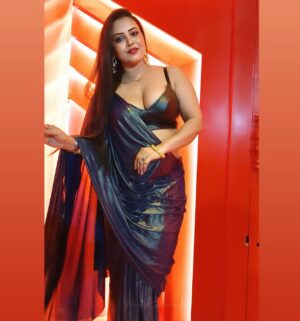 Priya Gamre Instagram - Saree love ❤️ 
#priyagamre
