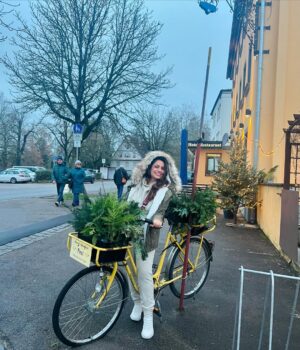 Priya Raina Instagram - Thand - Day ⛄️ Sunday ❄️ 

#sundaydump #europetravel #december