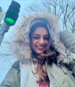 Actress Priya Raina HD Photos and Wallpapers December 2024