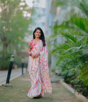 Priyanka M Jain Instagram - Happy Holi💙💚♥️💜💛🧡🧿

.

.

.

.

#priyanka #priyankajain #priyankamjain #holi #shiv #shivakumar #shiva #shivakumarmarihal #neverendingtales #holivibes #festival #festivalofcolors #holifestivalofcolours #colours #coloursoflife #coloursofindia #indiapictures #india #loveislove #life #rang #rangotsav