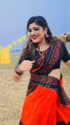Priyanka Panigrahi Instagram - #prem pagal new sambalpuri music vdo released only on @eparimusic YouTube channel 👍👍👍
#plz fo soms reels and tsg us👍👍🫶🫶