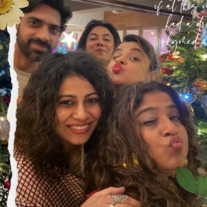 RJ Malishka Instagram - Christmas at ours is a vibe.
Christmas is all about love, laughter, and the people who make life magical! 🎄✨ From family hugs to friend shenanigans, this year’s celebration was a bundle of joy, chaos, and way too much cake (but who’s counting?). ❤️

Swipe through for all the merry madness because honestly, what’s Christmas without your squad of love and mischief? 🎅Hope your holidays were as bright and full of love as mine!