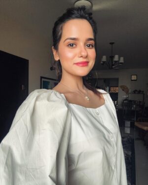 Rabya Kulsoom Instagram - - Not a school uniform for sure! 🫠