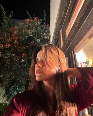 Rabya Kulsoom Instagram - - Sumbul (bichari) lately. 🦋
How was the latest ep?
.
.
#HumDono #RabyaKulsoom #Sumbul #HumTvPakistan