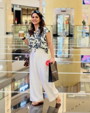 Rabya Kulsoom Instagram - - Weekend 💫