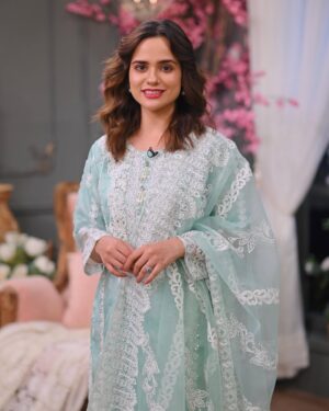 Rabya Kulsoom Instagram - - Shaan e Suhoor ✨

Maham Wardrobe: @aghanoorofficial 
Maham Styling: @aish_tan 
Rabya Wardrobe: @issaandmaryam 
Faizan & Rehan Wardrobe: @haseebsofficial 

Pictures: @aleybhaidani