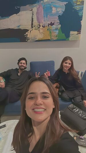Rabya Kulsoom Instagram - - It should have been "Hum Teenon" 😂 
@kinzahashmi @znejaz @razaaabis