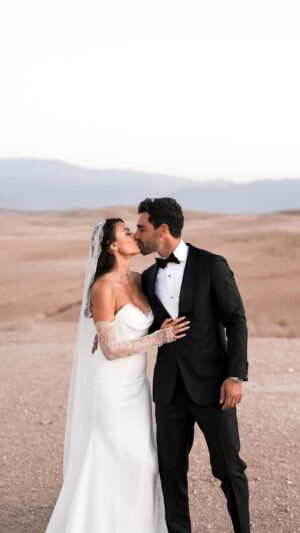 Rachel Legrain-Trapani Instagram - Comme si c'était hier ... 🤍
Le temps passe vraiment trop vite ... 

Des souvenirs gravés à jamais 🤍

#wedding #mariage #love