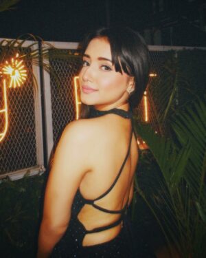 Rachi Sharma Instagram - 24🎂& hotter🖤 #aquariusseason