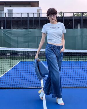 Rasri Balenciaga Instagram - Blue jean baby 
#AEJeans #AmericanEagleTH