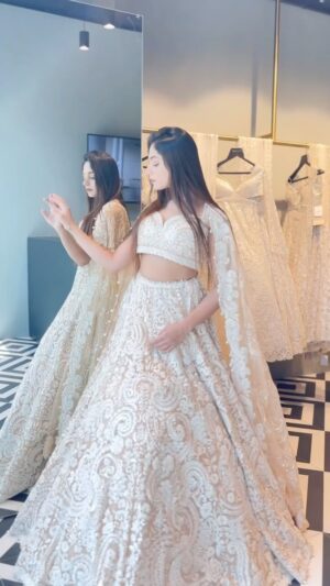Ravina tekwani Instagram - Whether you are a minimalist or maximalist at heart, @perniaspopupshop has something special just for you! Don’t forget to check out Pernia’s Pop-Up Show: The Summer Bride, taking place on the 8th and 9th of March. Explore a lineup of sensational selects from designers like Seema Gujral, Bhawna Rao and Dilnaz Karbhary and get ready to steal hearts.

Ahmedabad 
🗓 8th & 9th of March

Pernia’s Pop-Up Studio
📍Shop No: 9, 10 & 11 Privilon, Ahmedabad.

📞To know more, get in touch with their store:  91 9167167944
.
.
.
.
.
#indianoutfit #indianoutfitideas #indianbride #indianwedding