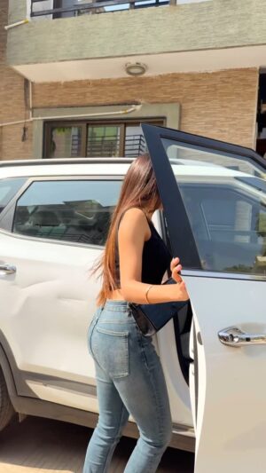 Ravina tekwani Instagram - Toh chale Singapore?… Nikol mai? 
.
.
.
#Ahmedabad #nikol #singapore #ahmedabadblogger #singaporehavenikolma