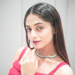Ravina tekwani Instagram - Unveil your brilliance with UNORY Diamonds! ✨ Enjoy a double delight with 10% off on both diamond prices and making charges. 

And guess what? If your bill exceeds ₹1 lakh, a breathtaking diamond solitaire is yours for FREE! 💎 Elevate your sparkle game and shine like never before.

 Don’t miss out on this dazzling deal—grab your perfect shine today! 💍

VISIT US
Location: GF-7 Sapphire Tower, Nr. Iscon Arcade, C.G. Road, Ahmedabad-380006.
.
.
.
.
.
.
.
#LabGrownDiamonds #festiveoffer #UnoryJewels #SparkleAndShine #unorydiamonds #LabGrownDiamonds #SolitaireRing #AhmedabadJewelry #SustainableFashion 
#offer
#trending