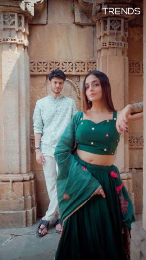 Ravina tekwani Instagram - 9 days of Garba, 9 days of looks that slay. New festive styles which are too good to pass up. Get yours at TRENDS now! 🛍️ 
.
.
.
#trends 
.
.
.
#navratri #navratrioutfit #navratri2024
