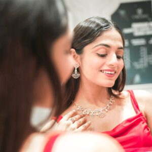 Ravina tekwani Instagram - Unveil your brilliance with UNORY Diamonds! ✨ Enjoy a double delight with 10% off on both diamond prices and making charges. 

And guess what? If your bill exceeds ₹1 lakh, a breathtaking diamond solitaire is yours for FREE! 💎 Elevate your sparkle game and shine like never before.

 Don’t miss out on this dazzling deal—grab your perfect shine today! 💍

VISIT US
Location: GF-7 Sapphire Tower, Nr. Iscon Arcade, C.G. Road, Ahmedabad-380006.
.
.
.
.
.
.
.
#LabGrownDiamonds #festiveoffer #UnoryJewels #SparkleAndShine #unorydiamonds #LabGrownDiamonds #SolitaireRing #AhmedabadJewelry #SustainableFashion 
#offer
#trending