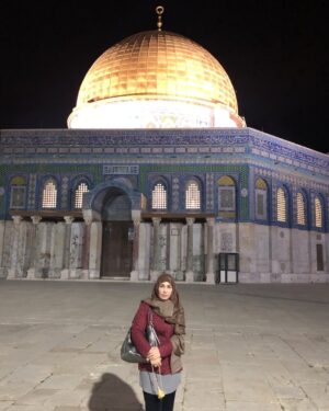 Reema Khan Instagram - May Allah protect Palestinians from all the brutal act 🤲 
#respecthumanity
#stopwar
#weneedpeace