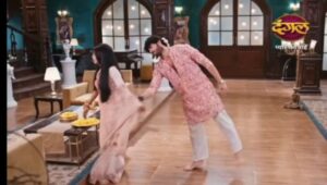 Resham Tipnis Instagram - Pyaar ki raahein today episode 40
.
.
#ViralReels #TrendingNow #Reellt #InstaReels #ShortVideos #LipSynic #VirallLipSync #videoviral #instagood #instagram #instadaily #instalike #instamood #trendingreels #trendingnow #trendingsongs #trends #explore #exploremore #explorepage