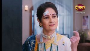 Resham Tipnis Instagram - Pyaar ki raahein today episode 40
.
.
#ViralReels #TrendingNow #Reellt #InstaReels #ShortVideos #LipSynic #VirallLipSync #videoviral #instagood #instagram #instadaily #instalike #instamood #trendingreels #trendingnow #trendingsongs #trends #explore #exploremore #explorepage