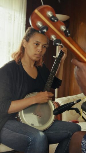 Rhiannon Giddens Instagram - Here’s a bit of “Marching Jaybird,” from Justin Robinson (@countrygentlemancooks) and my upcoming album, ‘What Did the Blackbird Say to the Crow,’ out April 18 on @NonesuchRecords. Revisiting this tune recorded by Etta Baker—one of our musical heroes and a key inspiration for making this new album—was a magical moment for Justin and me. Walking into her house, which is frozen in time, looking just like it did when she was alive, very much reminded us of women in our families; sitting in her living room and recording this piece learned from her playing—with her son listening—was pretty profound.

“Marching Jaybird” is out now. You can watch the video, filmed Etta Baker’s home in Morganton, NC, by @alexeimejouev, at YouTube.com/RhiannonGiddens

In addition, we have added new tour dates in July! Artist pre-sale starts tomorrow at 10am local time - see the new dates and sign up to get the code at rhiannongiddens.com/tour.

Aaaand check out @biscuitsandbanjosfest today for new artist   panelist announcements!

#WhatDidTheBlackbirdSayToTheCrow #MarchingJaybird #EttaBaker #Banjo