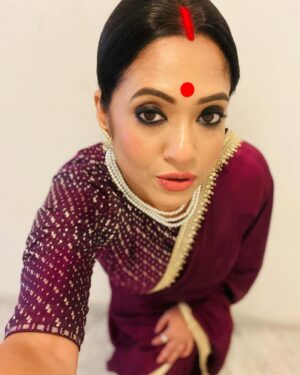 Rituparna Sen Instagram - Mischief  #shooting #mogambo #kolkata #bong