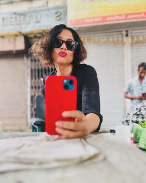 Rituparna Sen Instagram - No quotes, destroy yourself 🫦