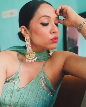 Rituparna Sen Instagram - 🪭🎬