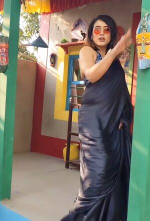 Rituparna Sen Instagram - Rii as Rituparna #sunbangla 
New show #videoboumaonsunbangla 
#josh #antigonist #dailysoap #fun#