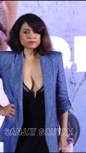 Rituparna Sen Instagram - Ritu Parna Sen Hot n Gorgeous at #despatchonzee5 screening @riiz_love #riiz_love #rituparnasen
 #rituparnasenhot