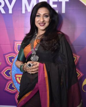 Rituparna Sengupta Instagram - Watch @starjalsha Poribar Award today from 5 PM

@totaroychoudhury @tonushree_10 @nispalsingh