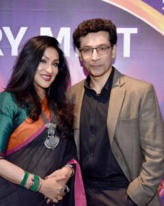 Actress Rituparna Sengupta HD Photos and Wallpapers March 2025